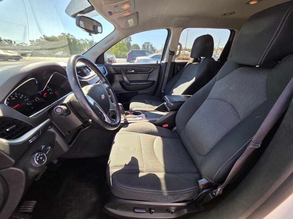 Chevrolet Traverse photo 14