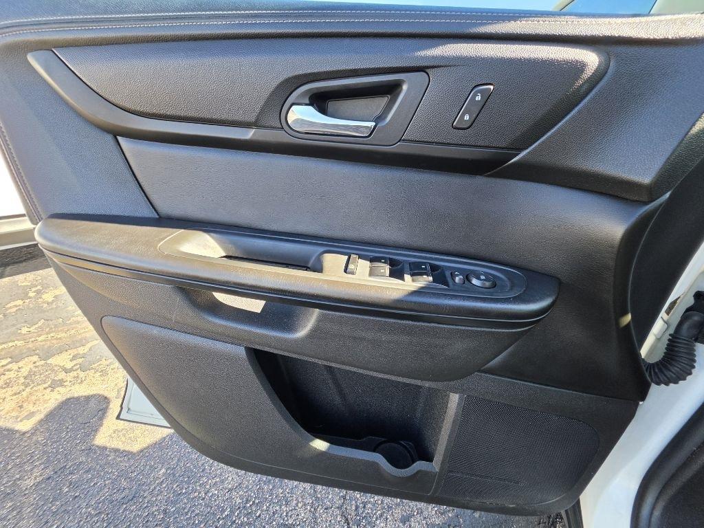 Chevrolet Traverse photo 15
