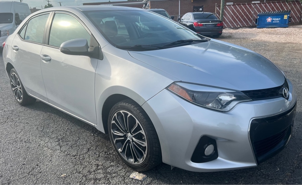 Toyota Corolla  2014