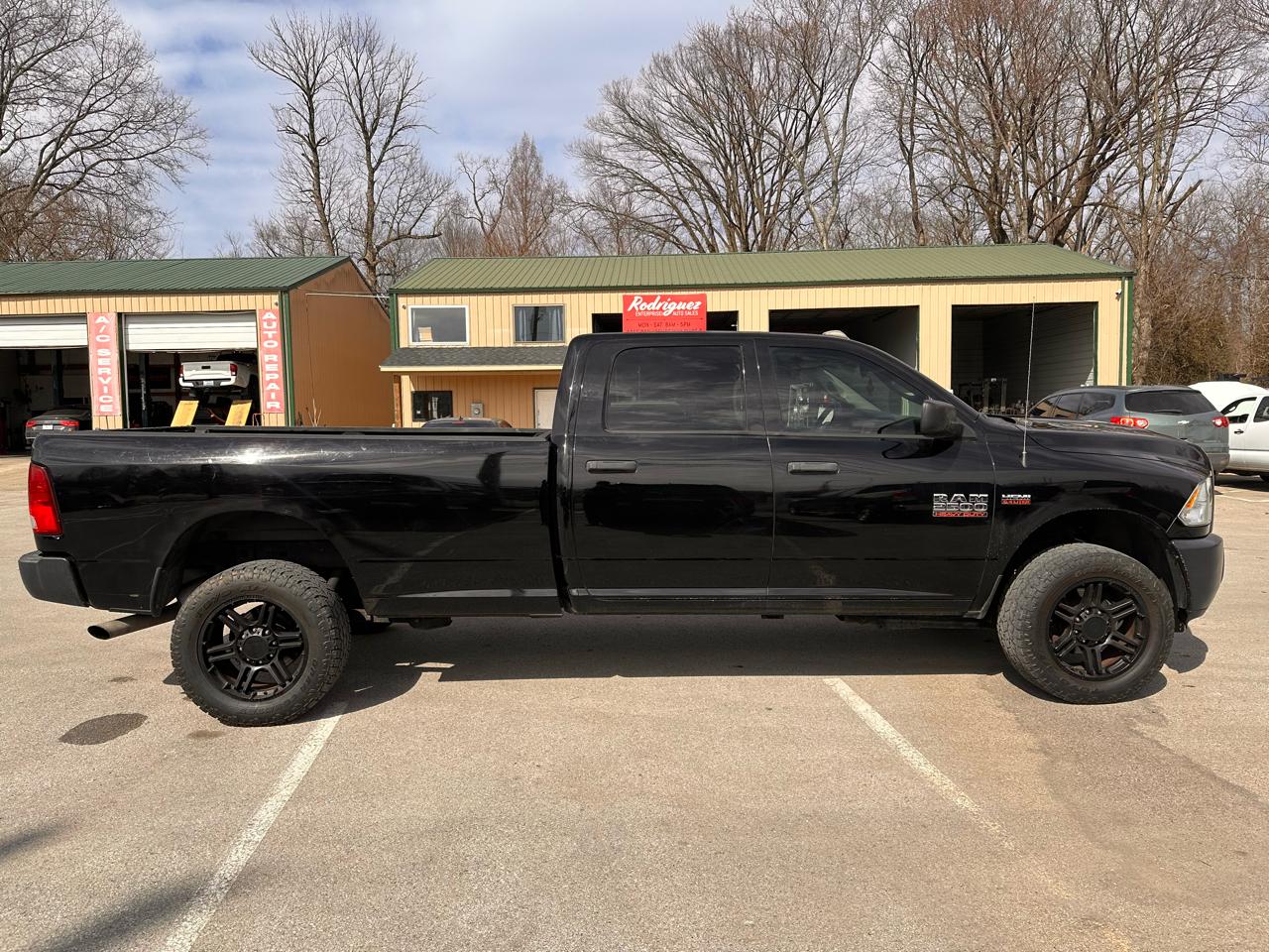 Dodge Ram 2500 ST Crew Cab LWB 4WD 2014