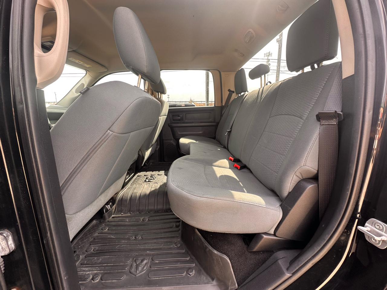 Dodge Ram 2500 ST Crew Cab LWB 4WD 2014