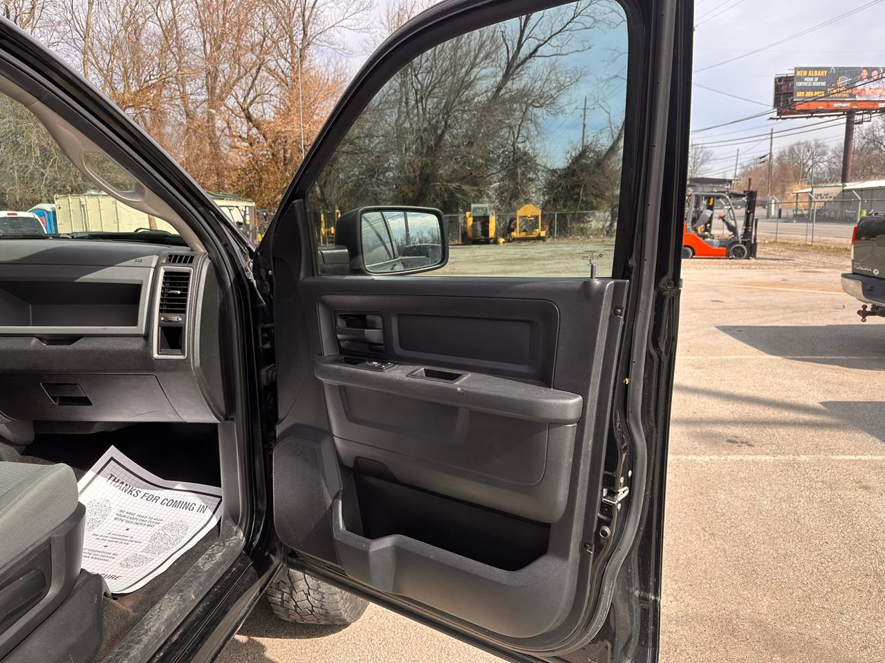 Dodge Ram 2500 ST Crew Cab LWB 4WD 2014