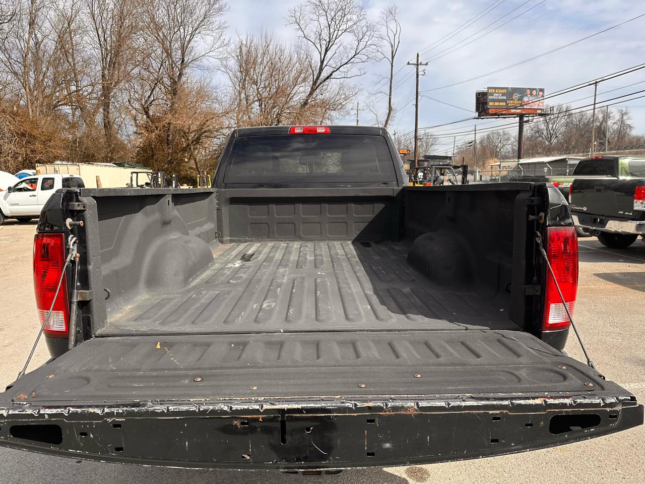 Dodge Ram 2500 ST Crew Cab LWB 4WD 2014