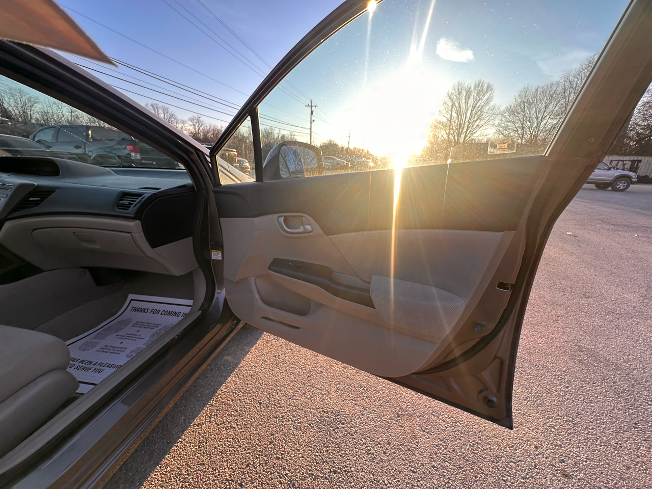 Honda Civic LX Sedan 5-Speed AT 2012