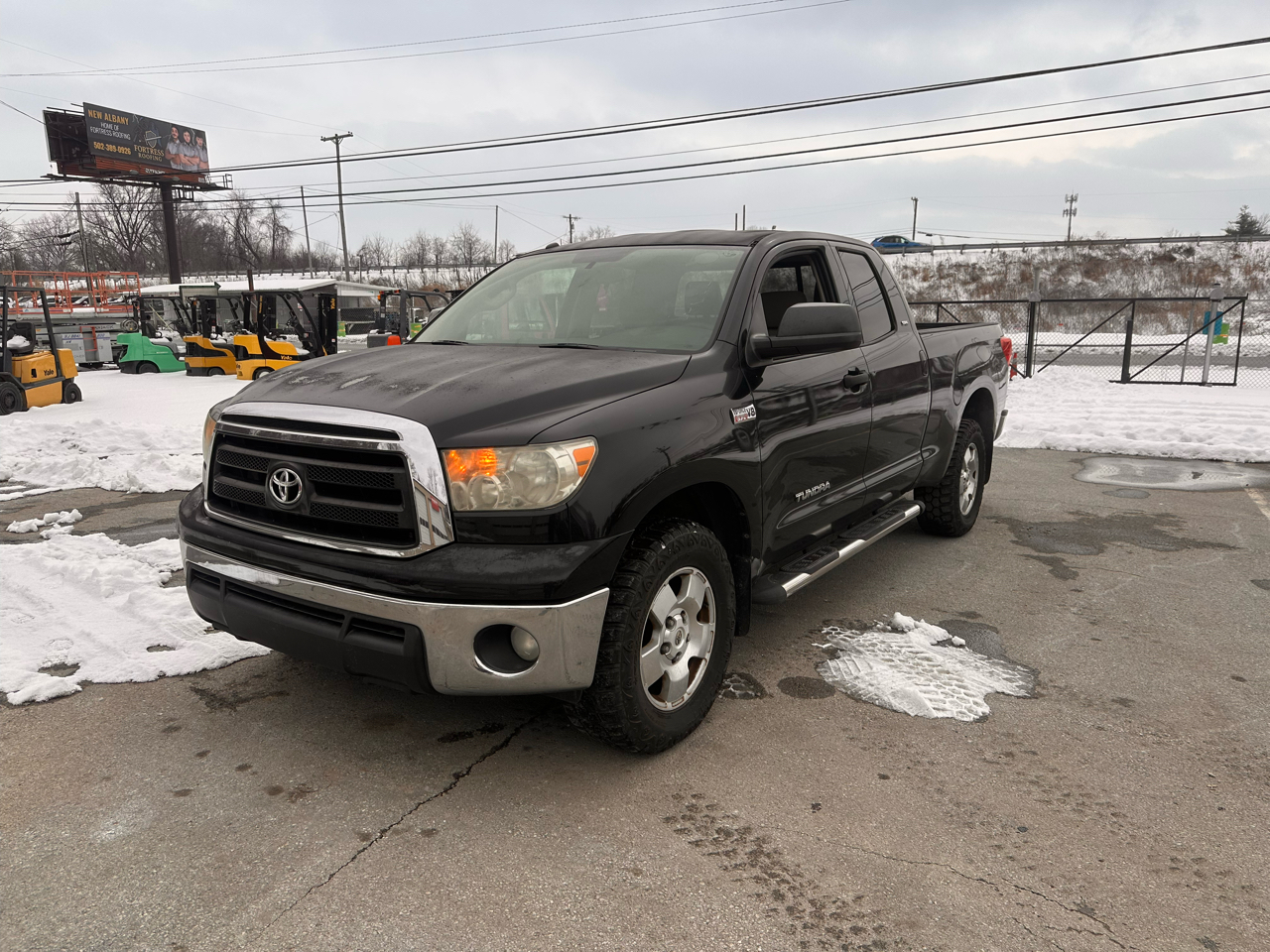 Toyota Tundra SR5 Double Cab 4WD 2011