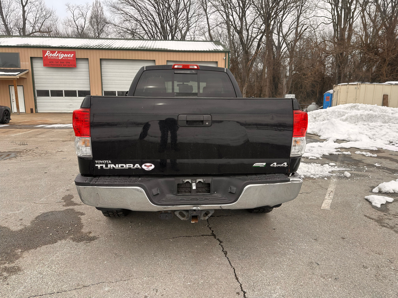 Toyota Tundra SR5 Double Cab 4WD 2011