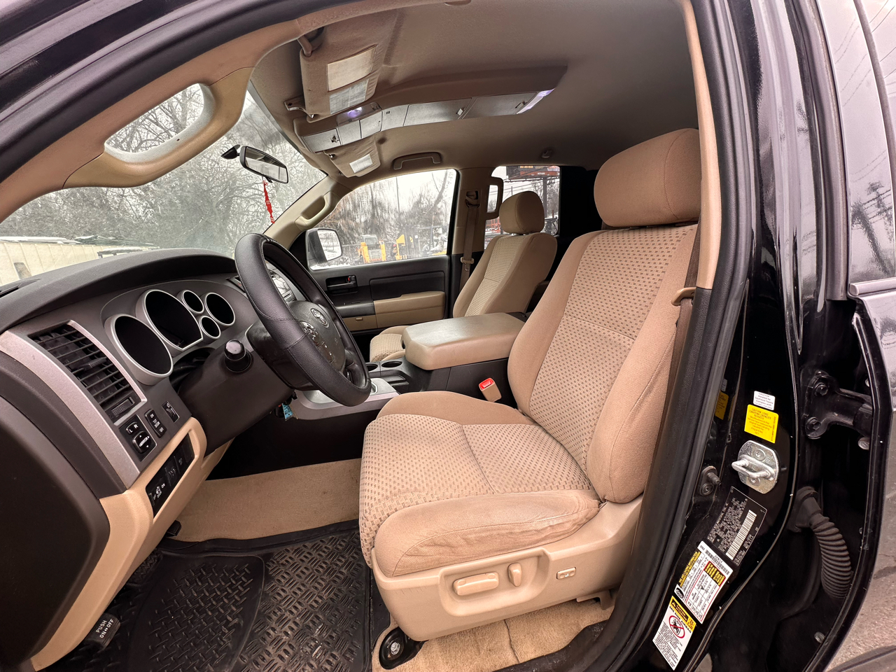 Toyota Tundra SR5 Double Cab 4WD 2011