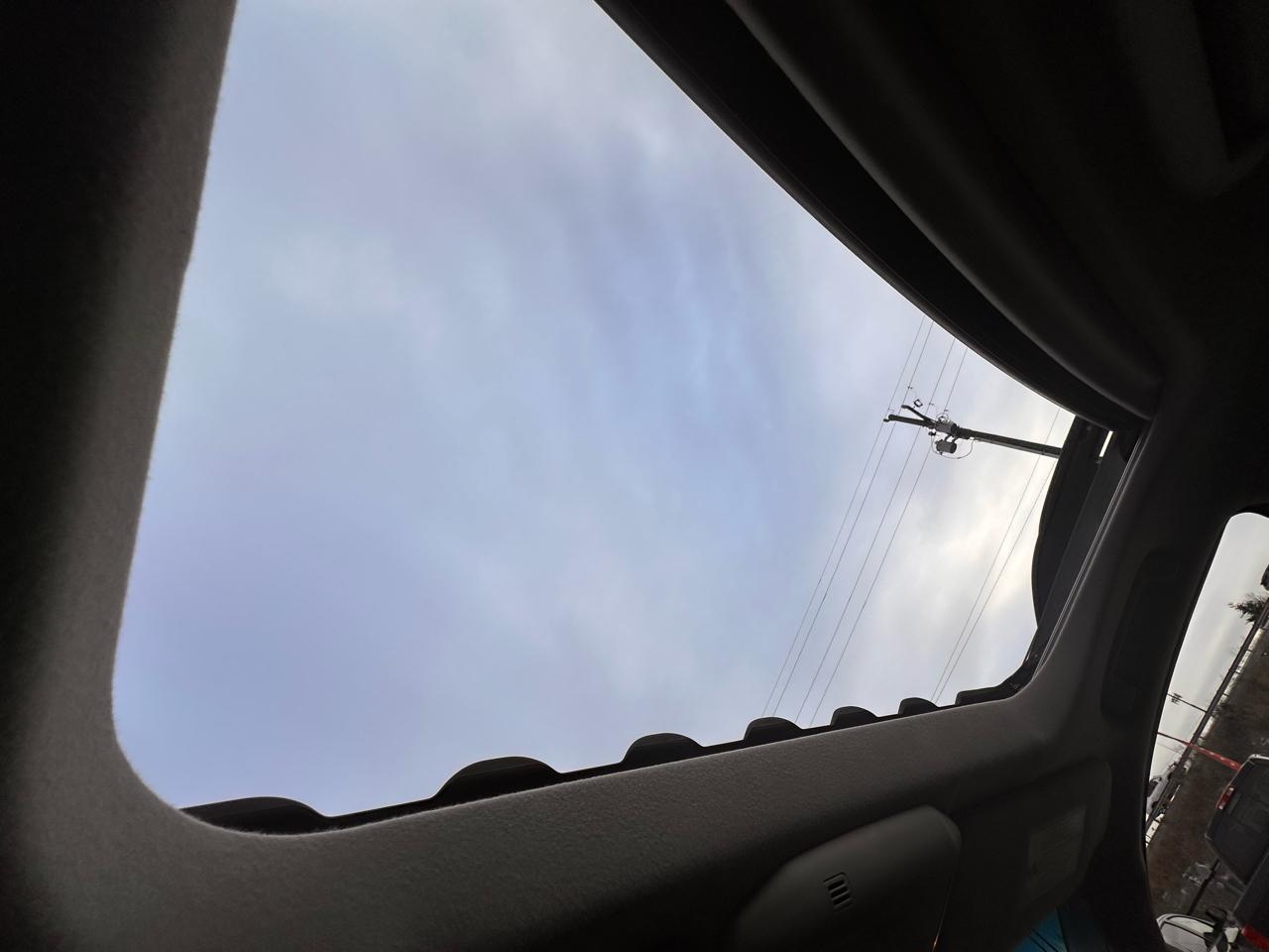 Toyota Sequoia Plantium 4WD 2010