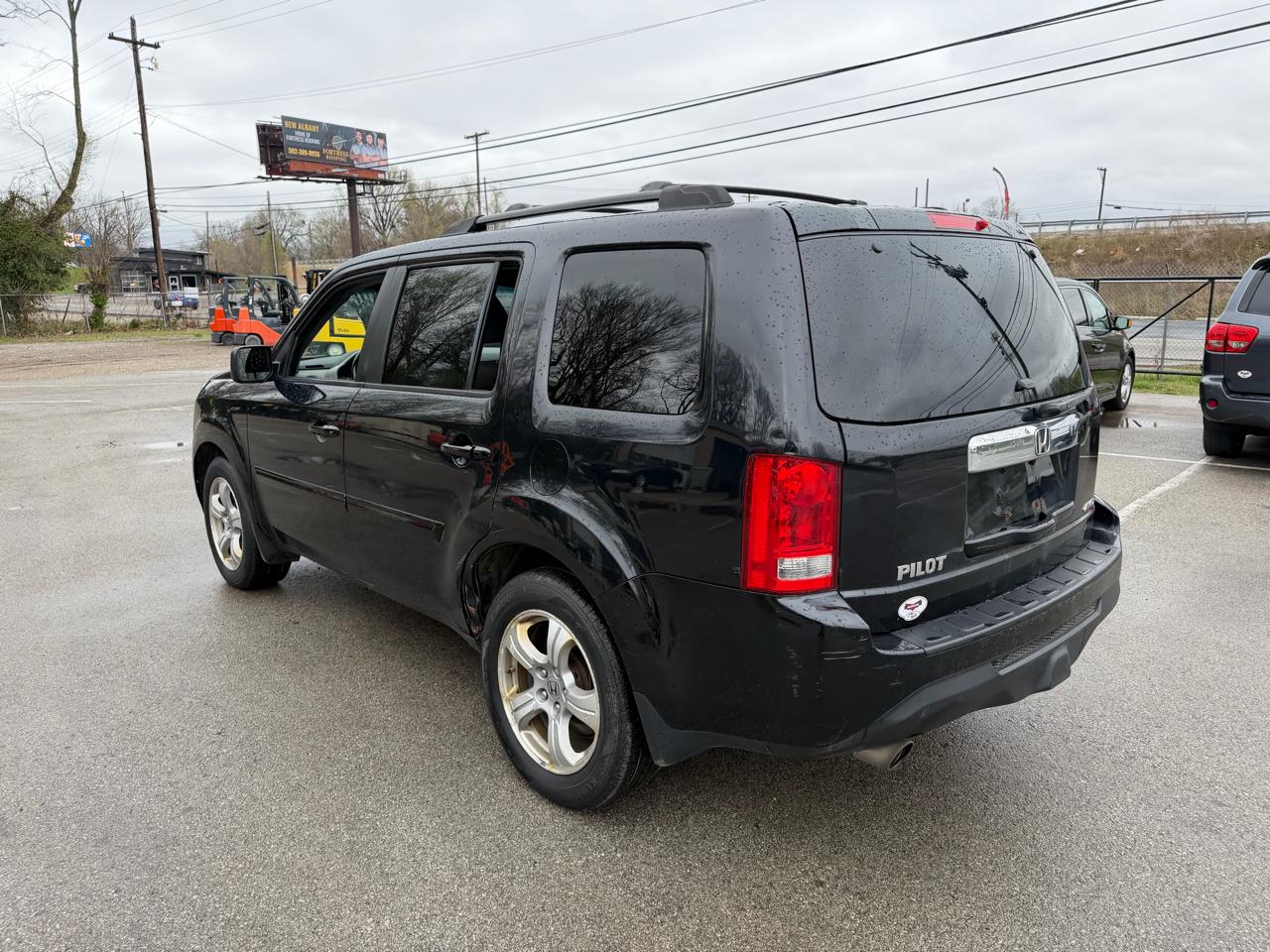 Honda Pilot EX-L 4WD 5-Spd AT with DVD 2013