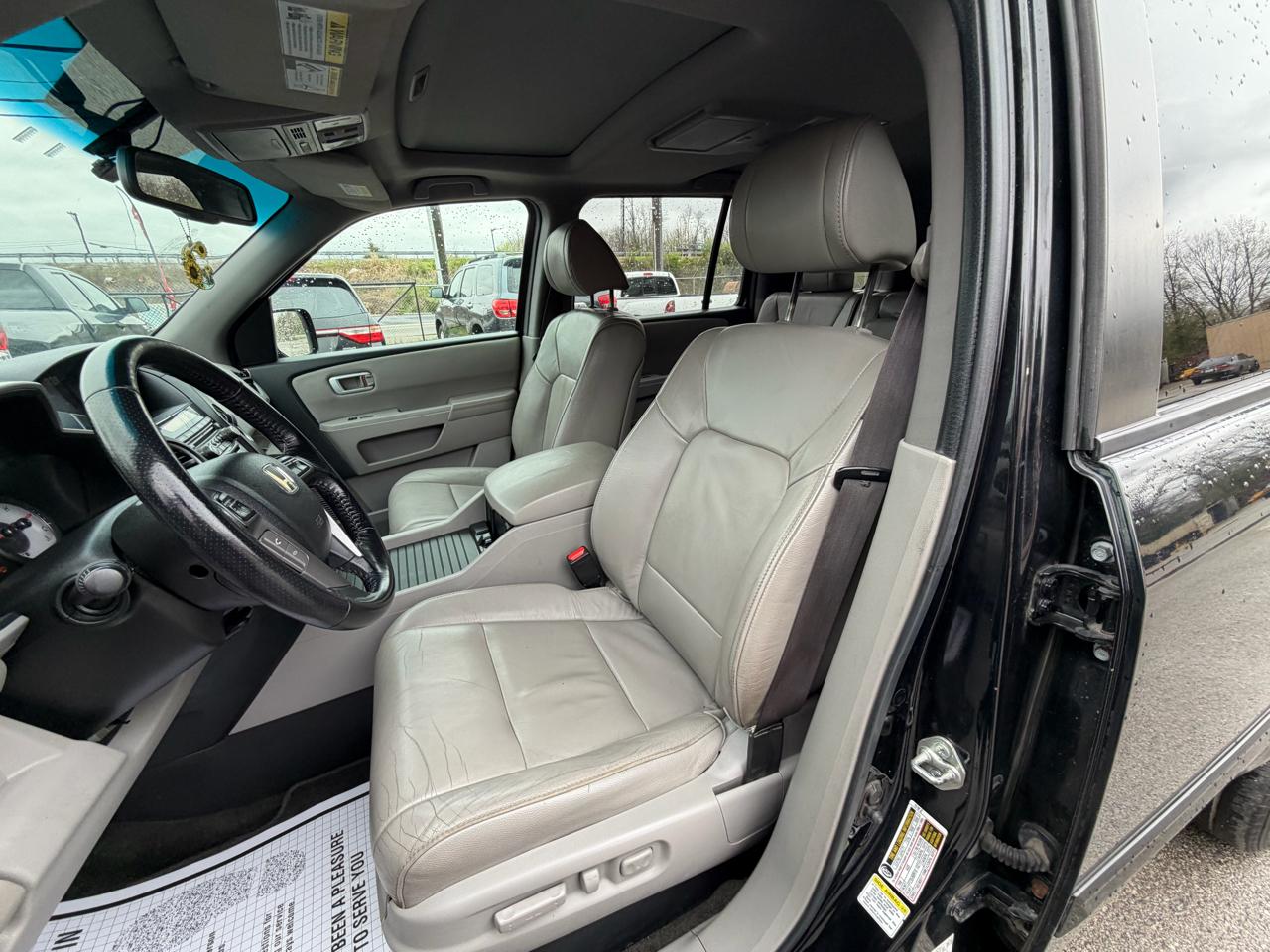 Honda Pilot EX-L 4WD 5-Spd AT with DVD 2013