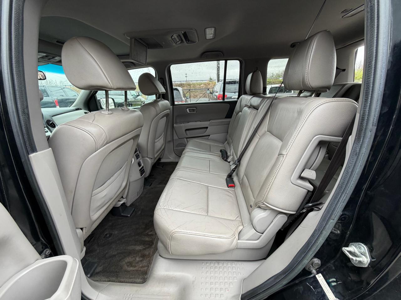 Honda Pilot EX-L 4WD 5-Spd AT with DVD 2013