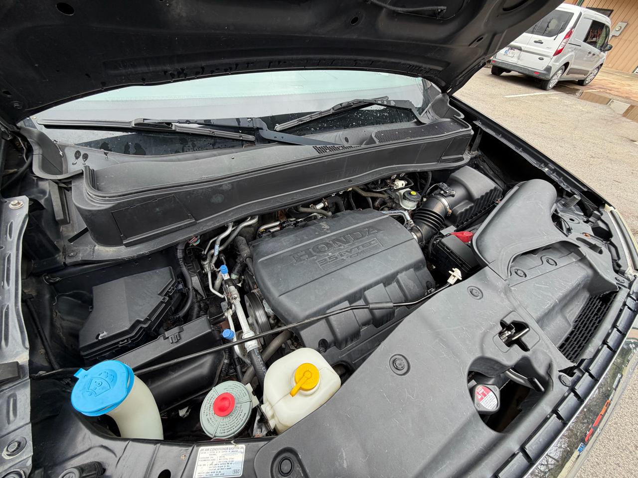 Honda Pilot EX-L 4WD 5-Spd AT with DVD 2013