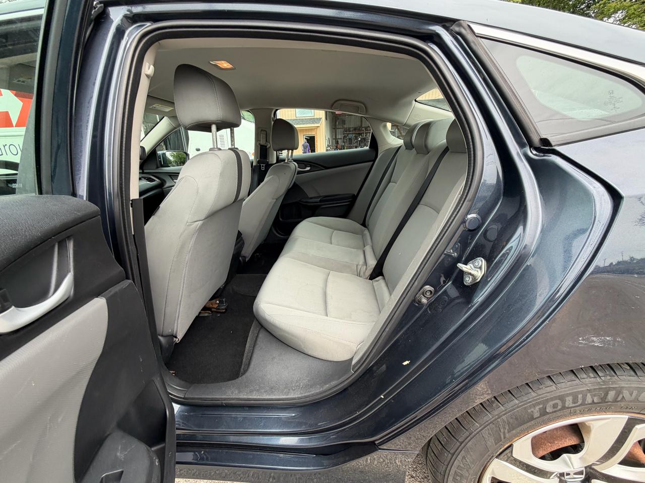 Honda Civic 4dr Sdn LX Auto 2016