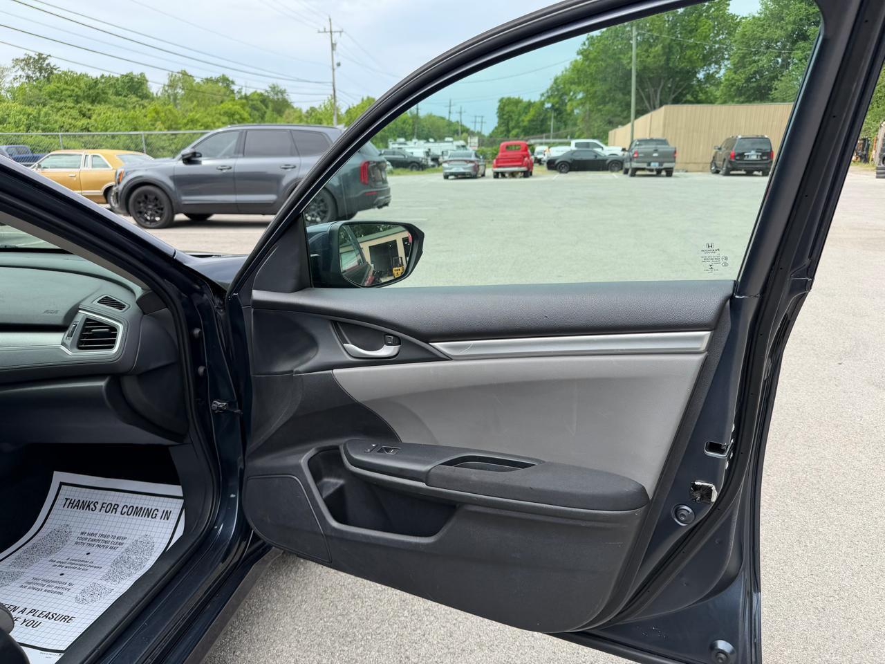 Honda Civic 4dr Sdn LX Auto 2016