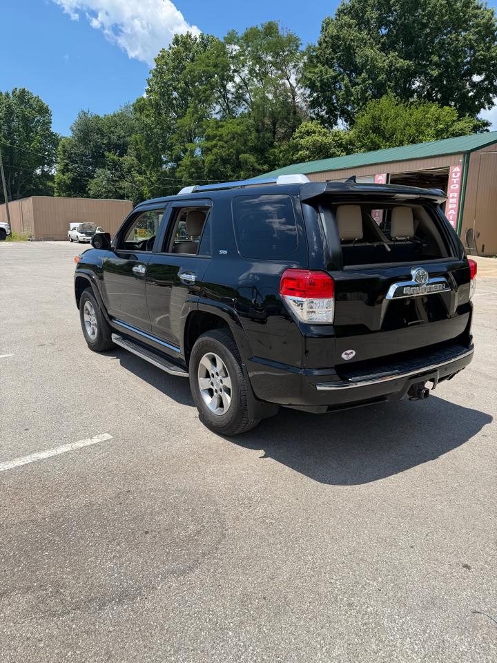 Toyota 4Runner SR5 4WD 2012
