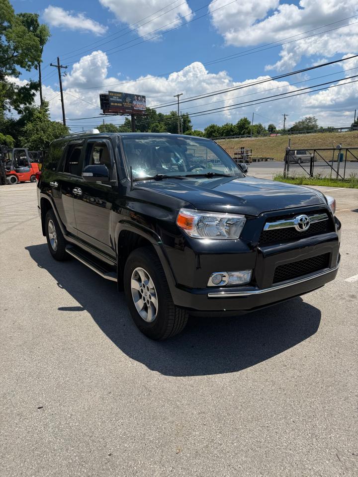 Toyota 4Runner SR5 4WD 2012