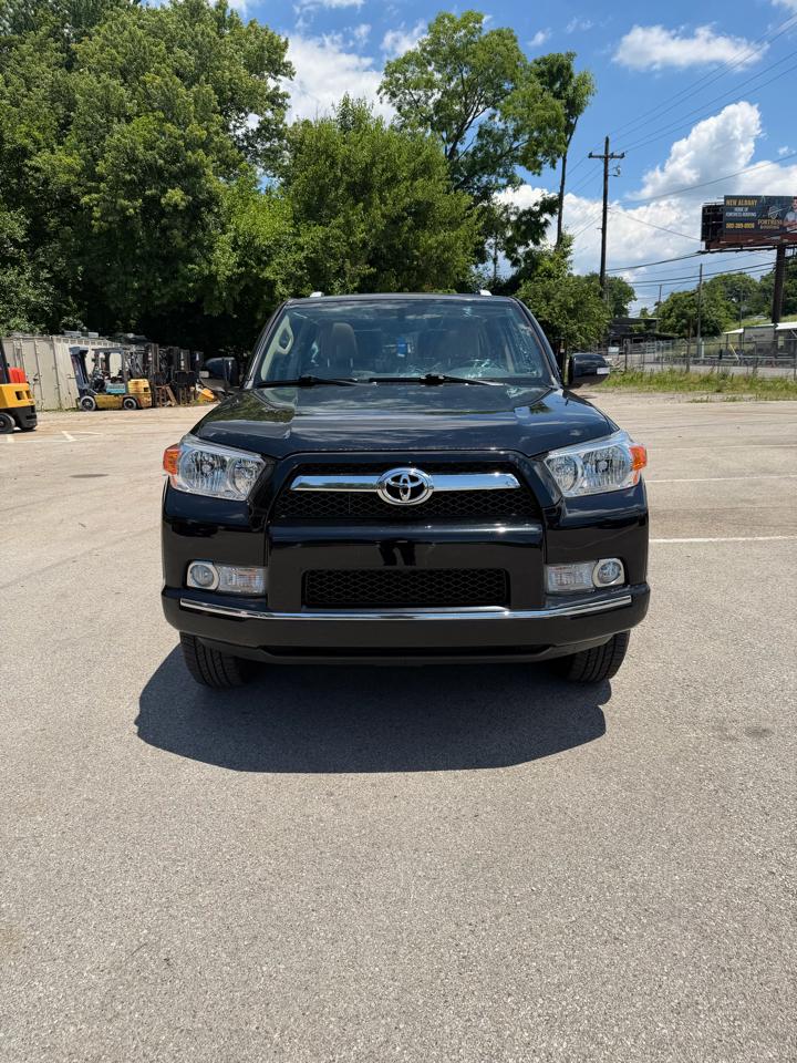Toyota 4Runner SR5 4WD 2012