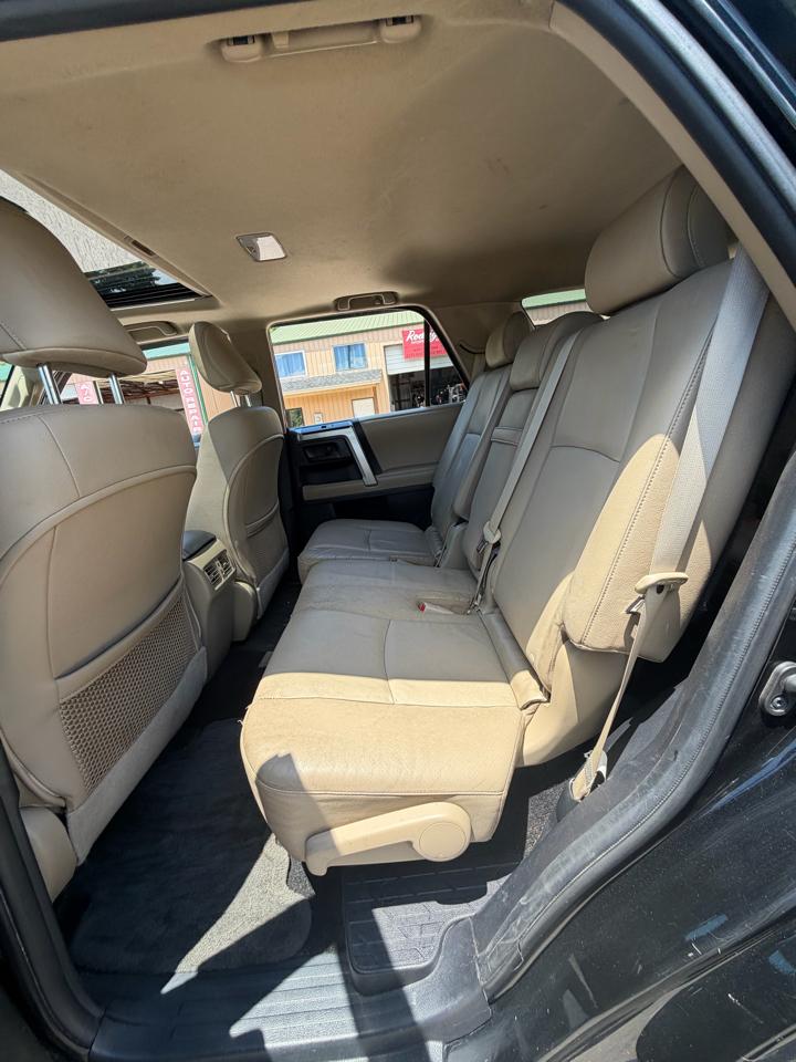 Toyota 4Runner SR5 4WD 2012