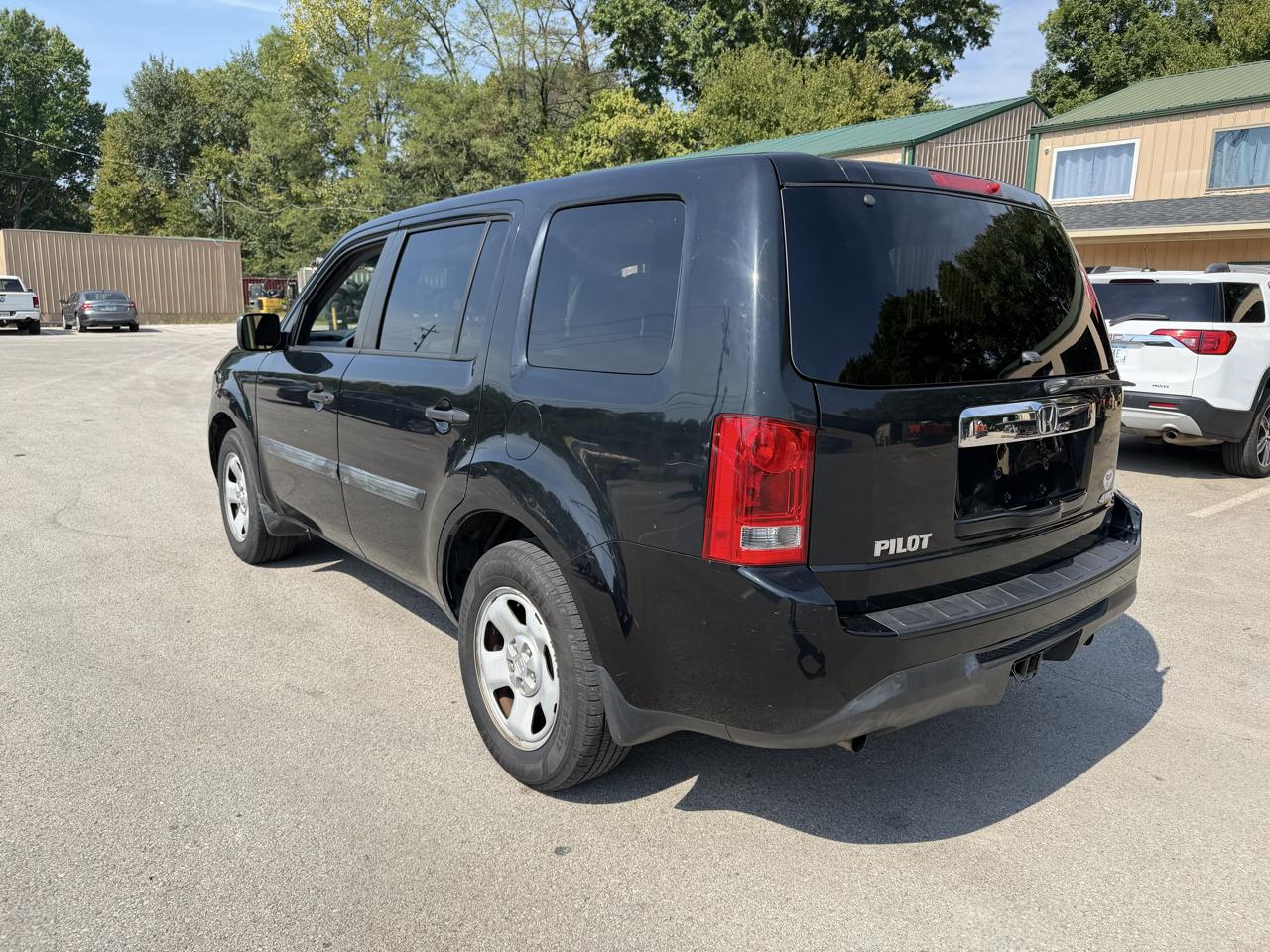 Honda Pilot LX 4WD 5-Spd AT 2014