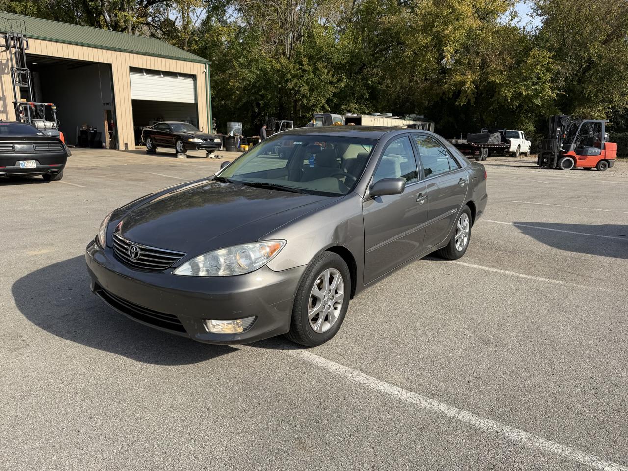 2005 Toyota Camry XLE