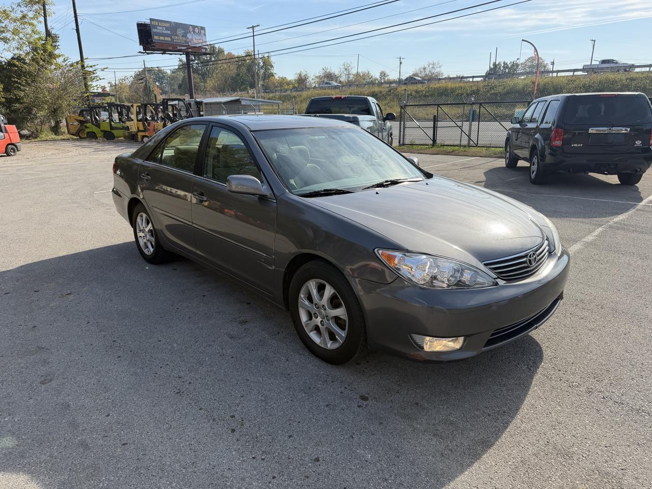 Toyota Camry XLE 2005