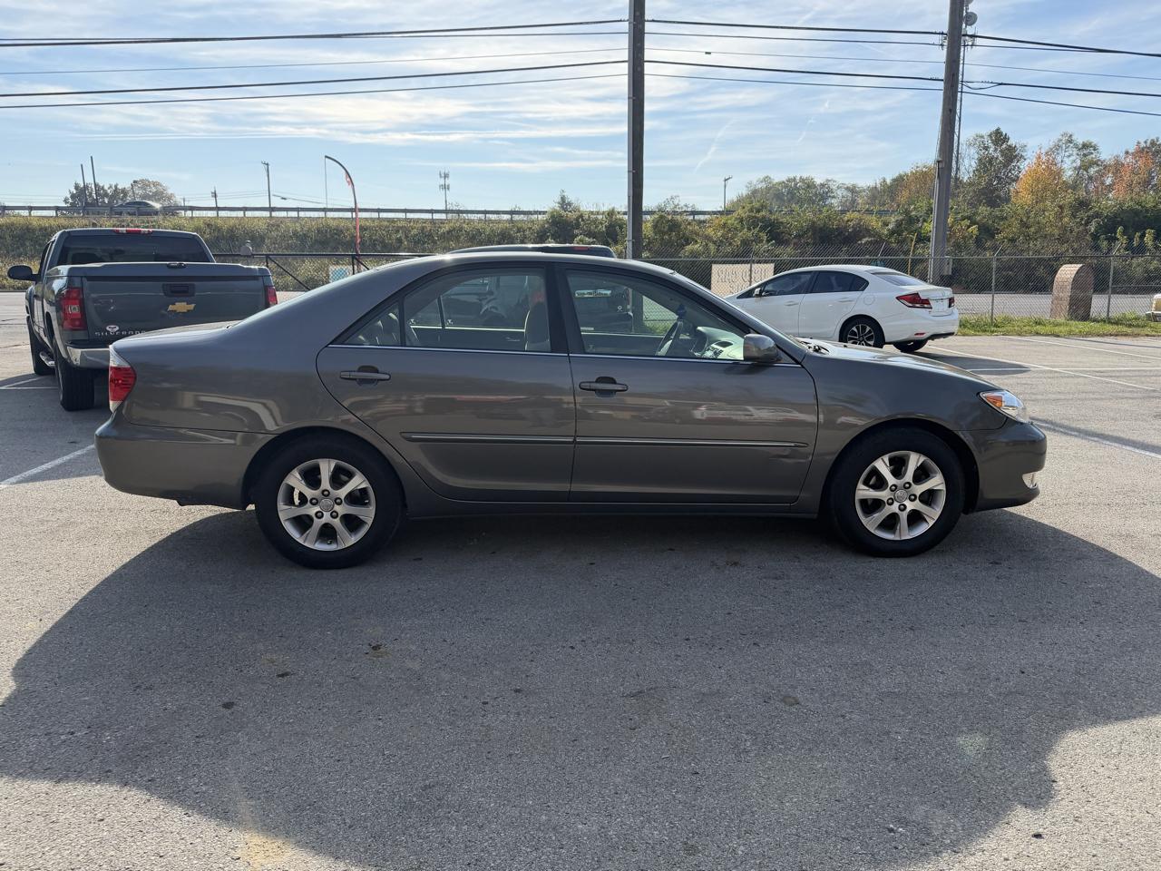 Toyota Camry XLE 2005
