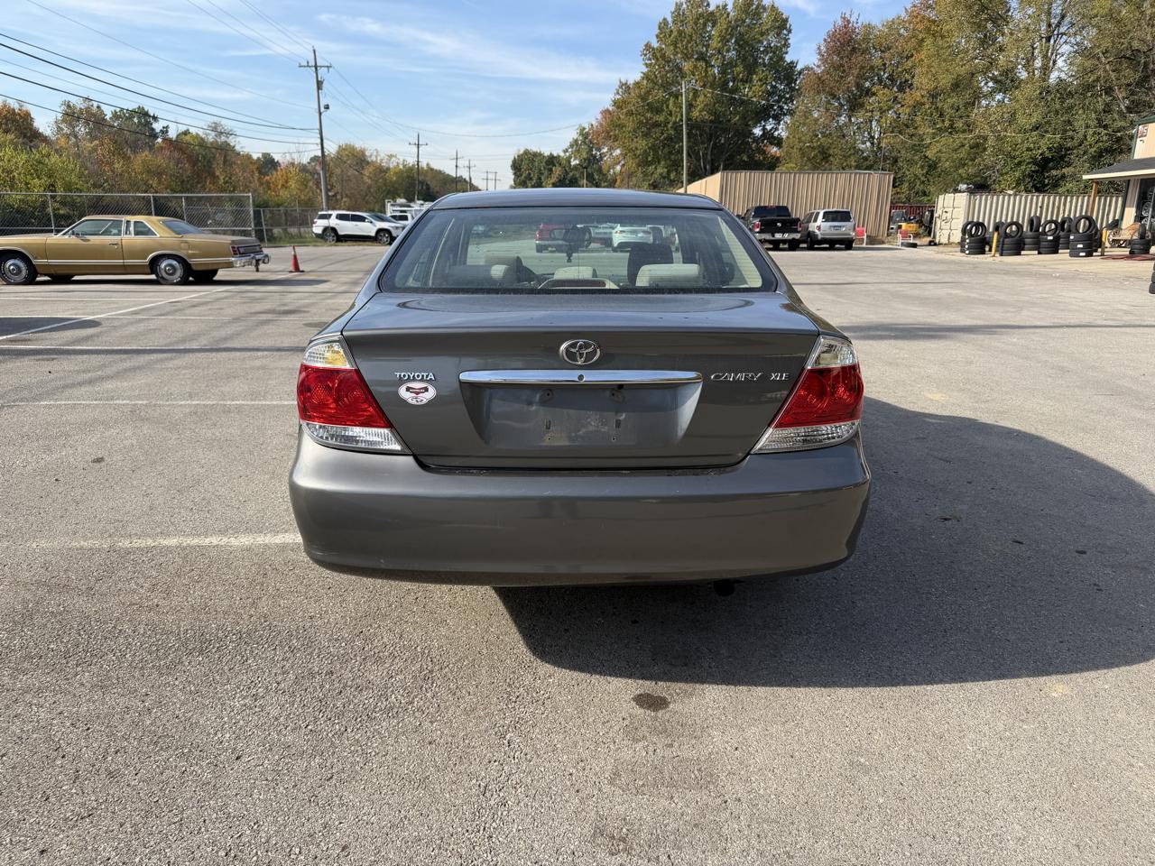 Toyota Camry XLE 2005