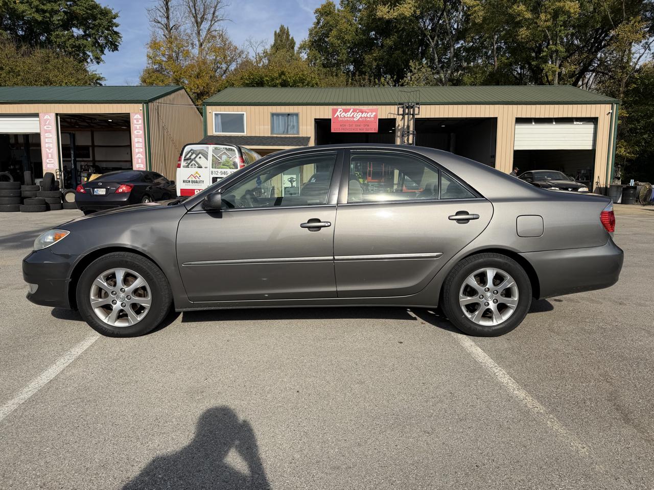 Toyota Camry XLE 2005