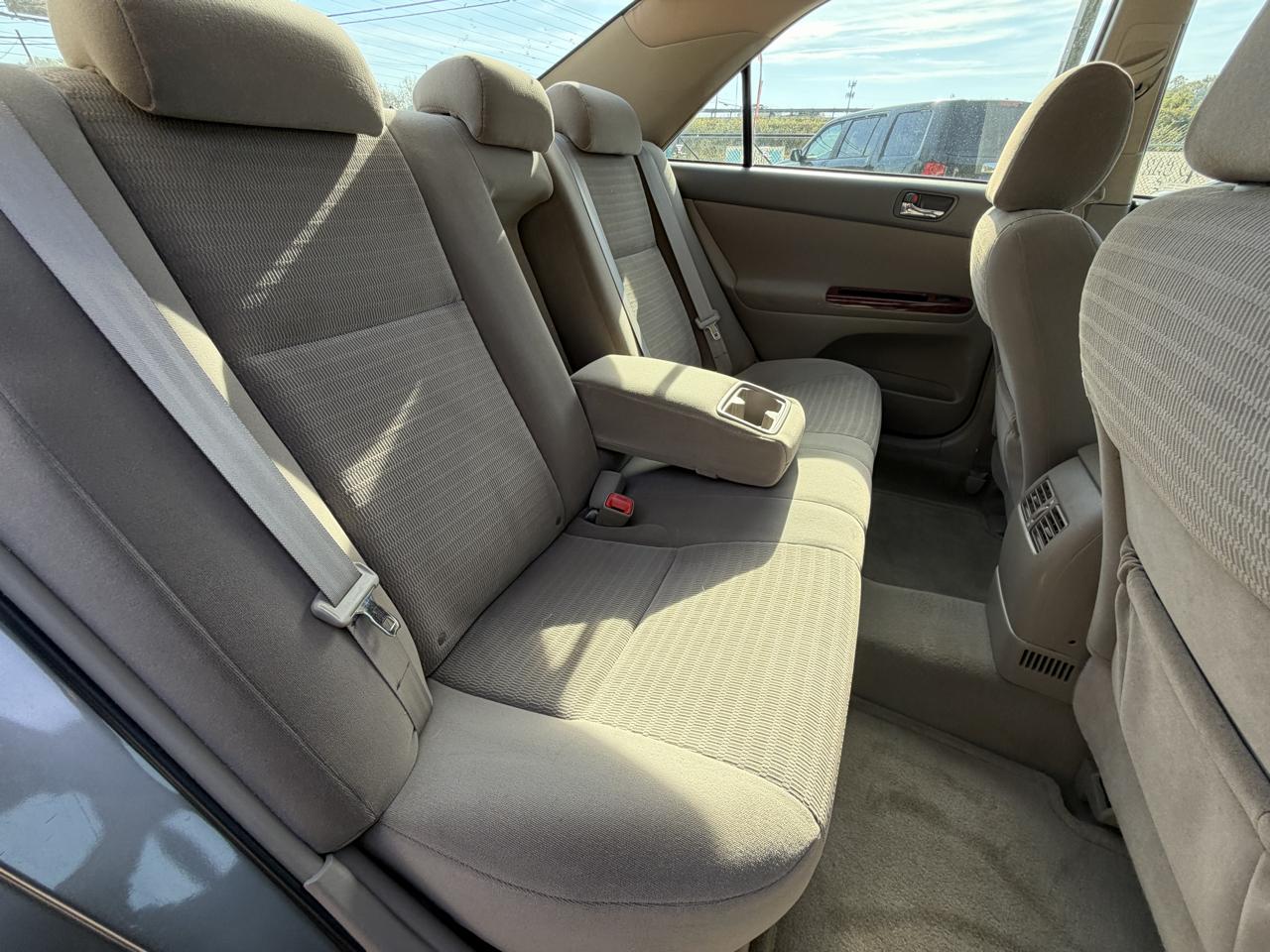 Toyota Camry XLE 2005