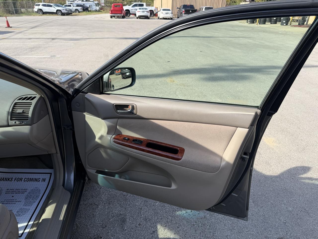 Toyota Camry XLE 2005
