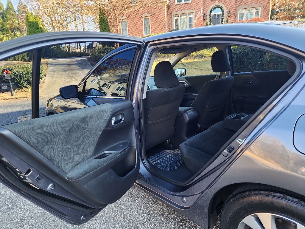 Honda Accord LX Sedan CVT 2013 Honda Accord LX Sedan CVT 2013