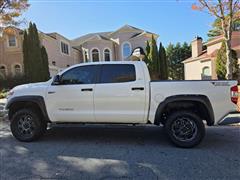 2014 Toyota Tundra 