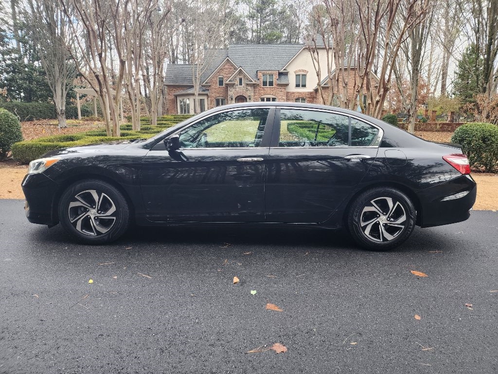 Honda Accord LX Sedan CVT 2016