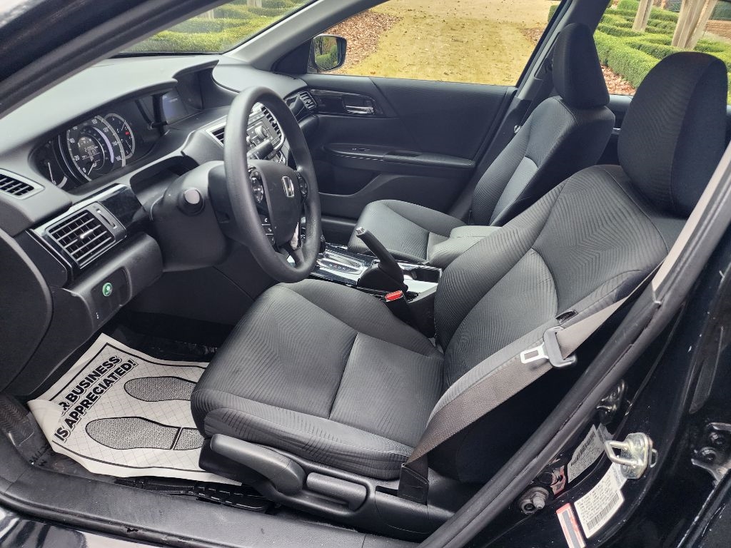 Honda Accord LX Sedan CVT 2016