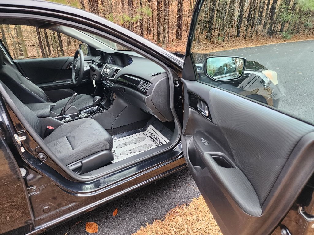 Honda Accord LX Sedan CVT 2016