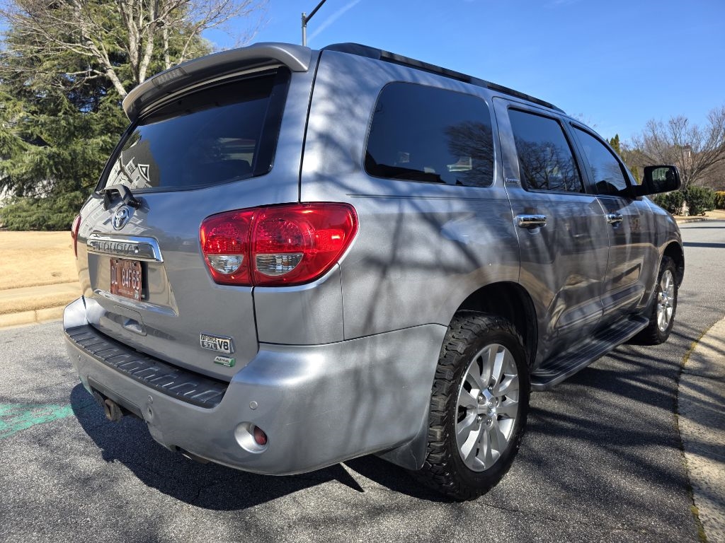 Toyota Sequoia Limited 4WD FFV 2013
