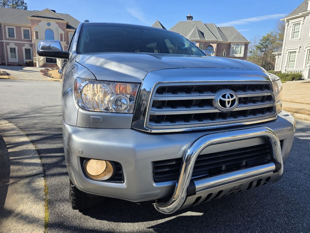 Toyota Sequoia Limited 4WD FFV 2013