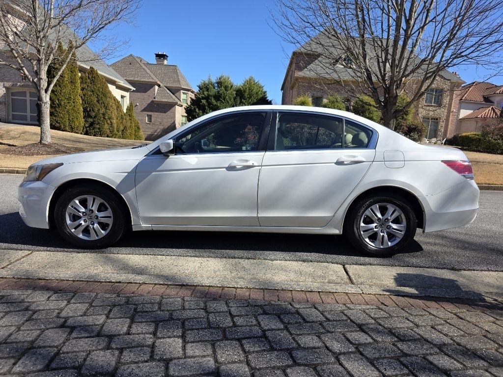 Honda Accord SE Sedan AT 2011