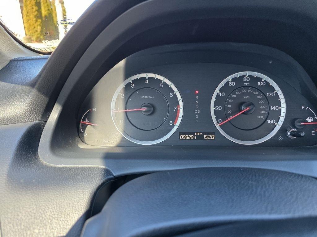 Honda Accord SE Sedan AT 2011