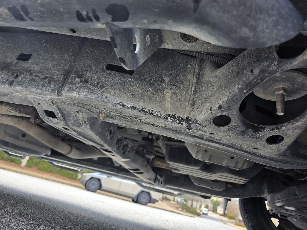 Toyota Tundra Tundra-Grade 5.7L Double Cab 2WD 2012