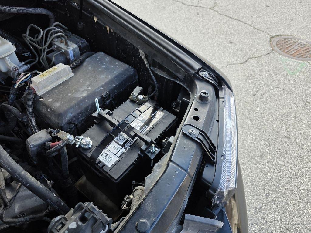 Toyota Tundra Tundra-Grade 5.7L Double Cab 2WD 2012