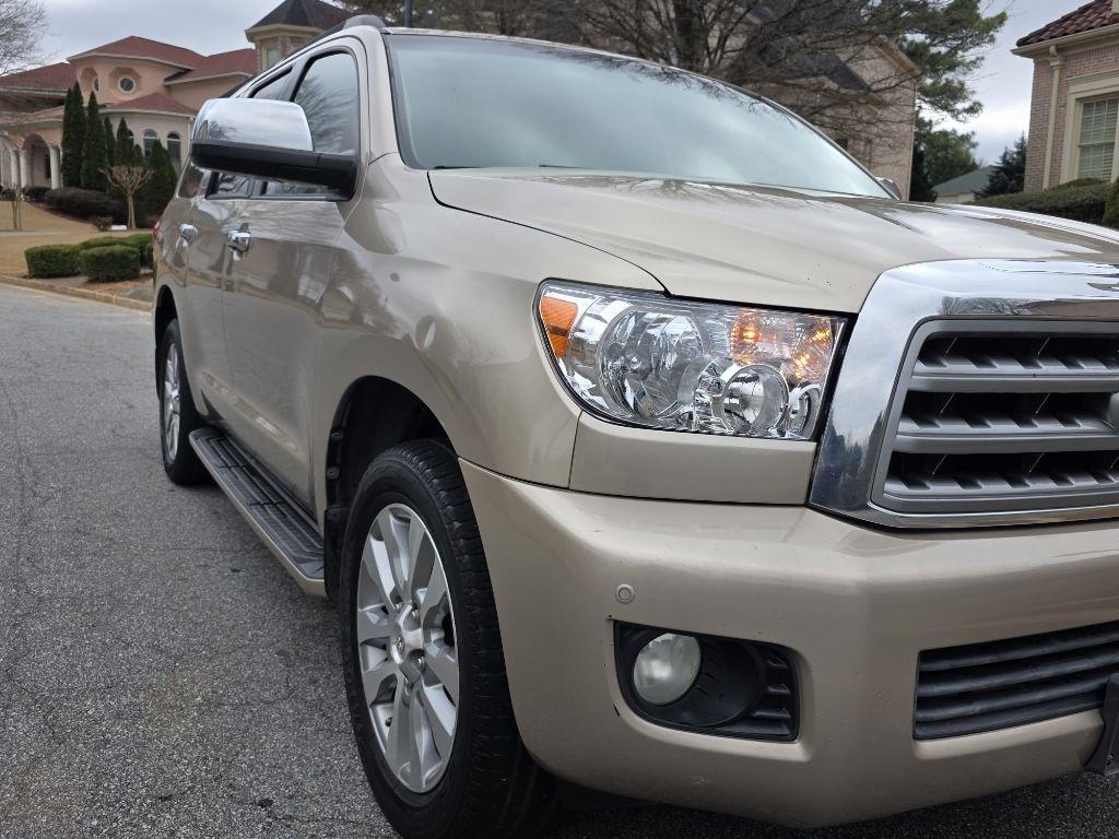 Toyota Sequoia Limited 2WD 2008