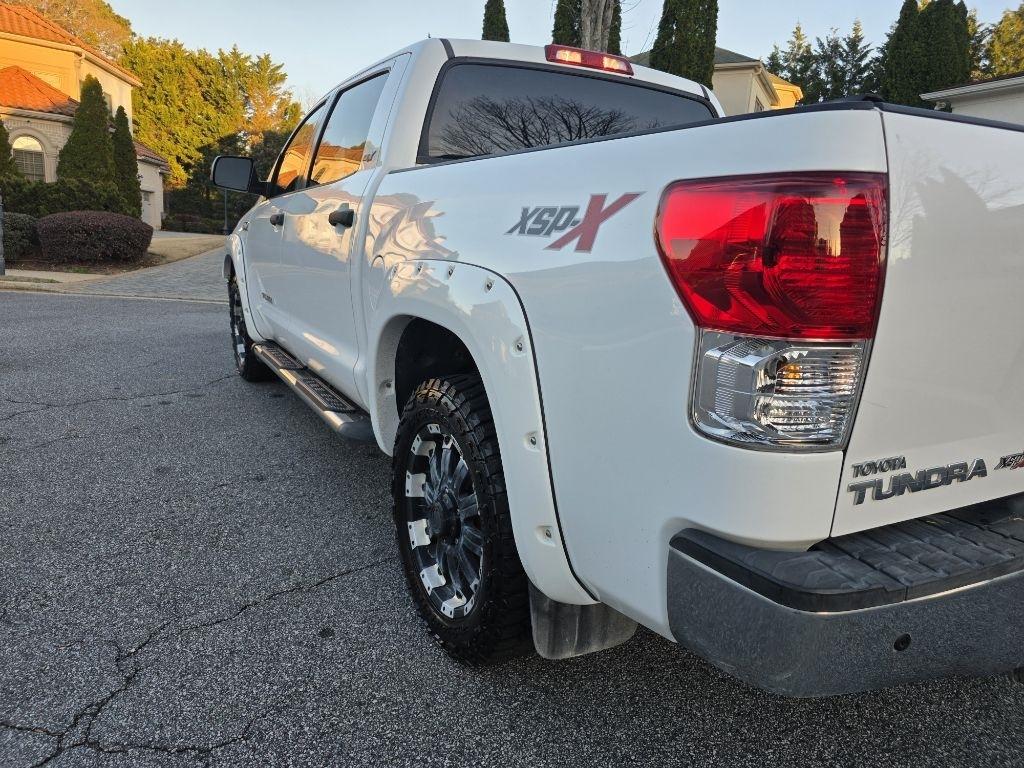 Toyota Tundra Tundra-Grade CrewMax 5.7L FFV 4WD 2013
