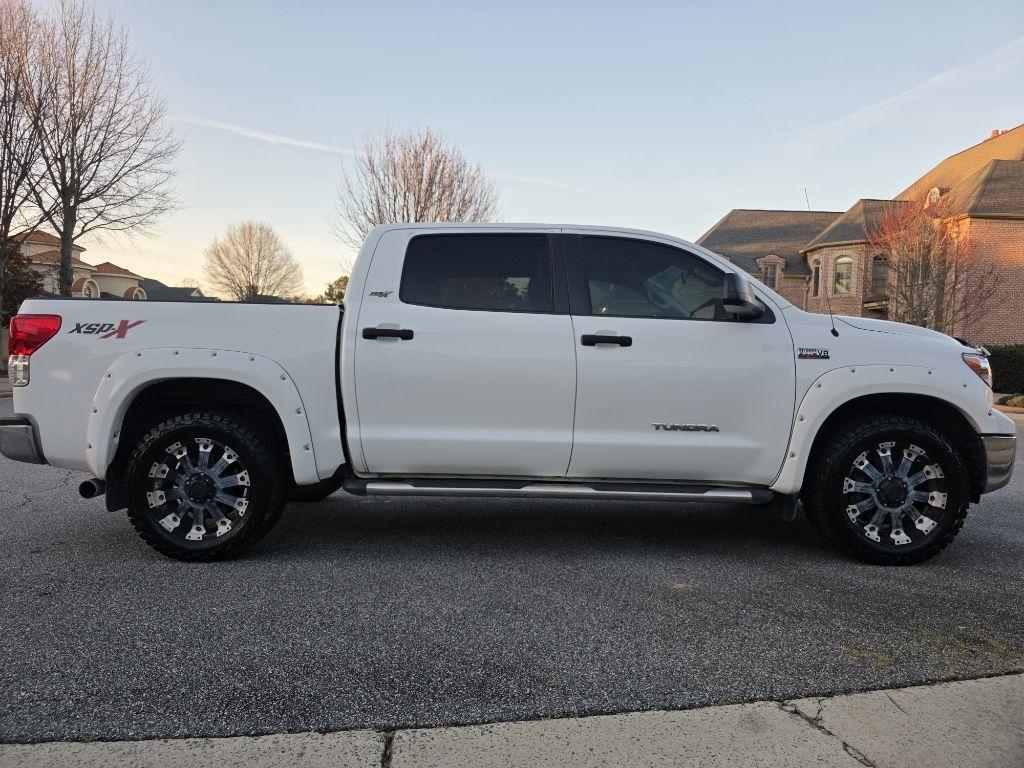 Toyota Tundra Tundra-Grade CrewMax 5.7L FFV 4WD 2013