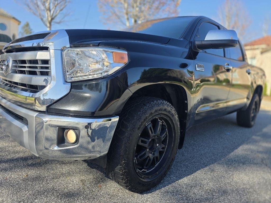 Toyota Tundra Platinum CrewMax 5.7L 2WD 2014