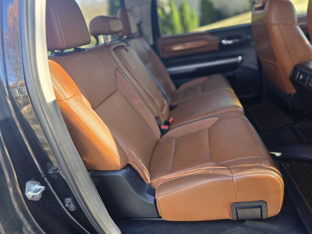 Toyota Tundra Platinum CrewMax 5.7L 2WD 2014