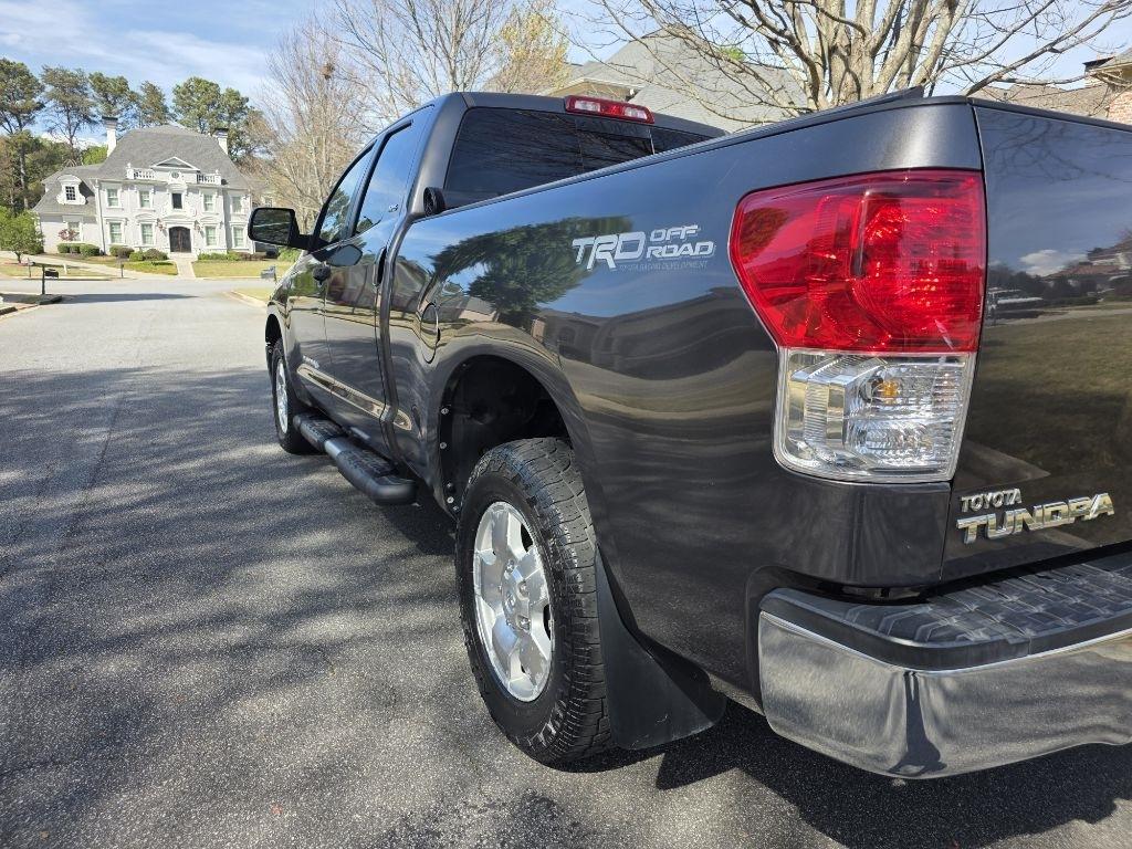 Toyota Tundra Tundra-Grade 5.7L FFV Double Cab 4WD 2012