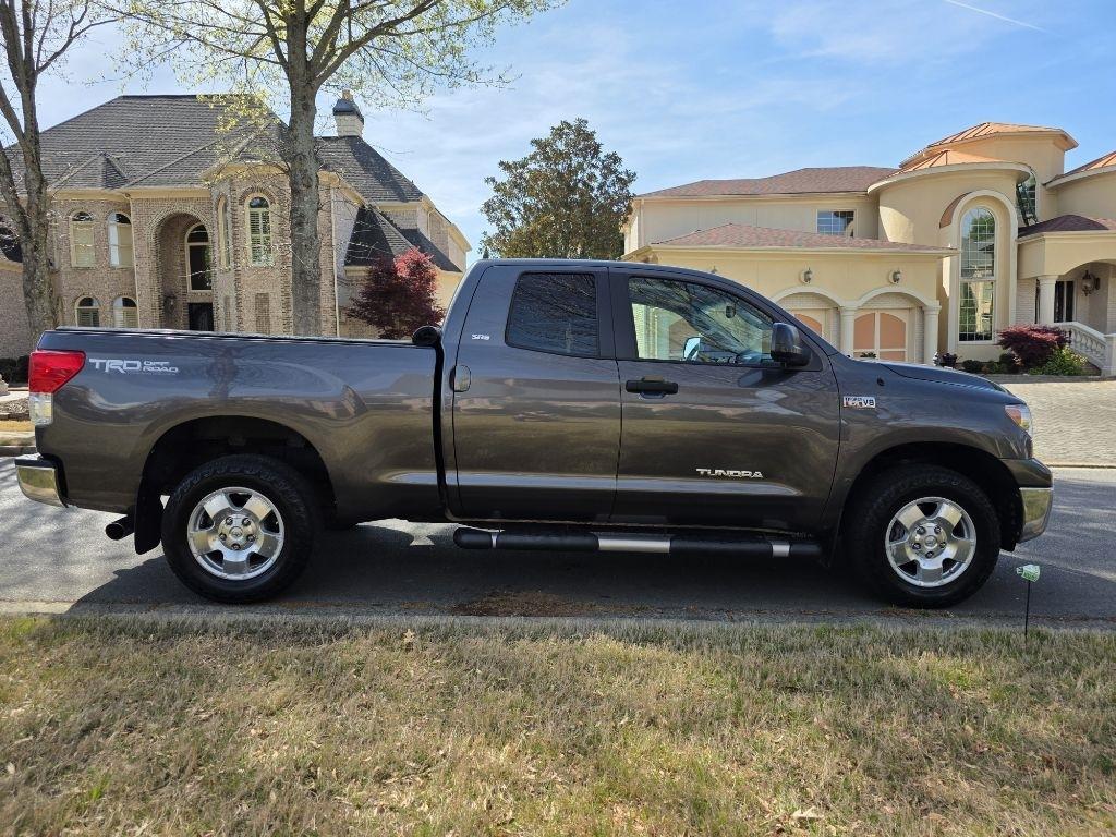 Toyota Tundra Tundra-Grade 5.7L FFV Double Cab 4WD 2012