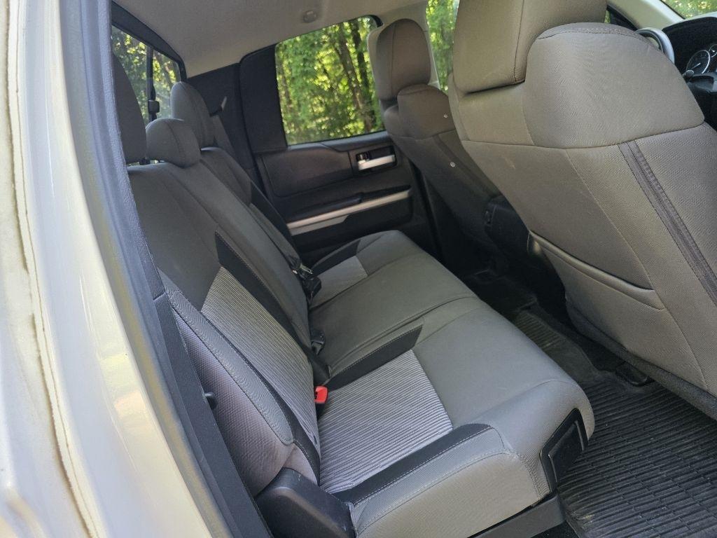 Toyota Tundra SR5 5.7L FFV V8 Double Cab 2WD 2017