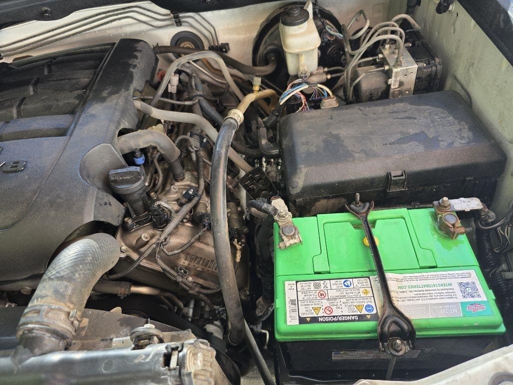 Toyota Tundra SR5 5.7L FFV V8 Double Cab 2WD 2017